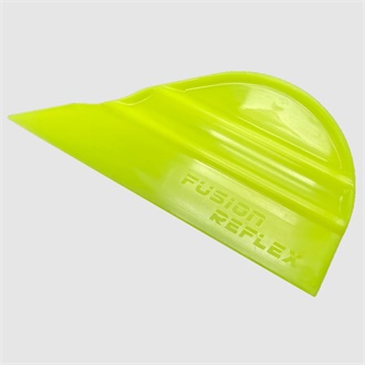 Fusion Yellow Reflex squeegee with a pointed edge design in yellow colour, 15 cm